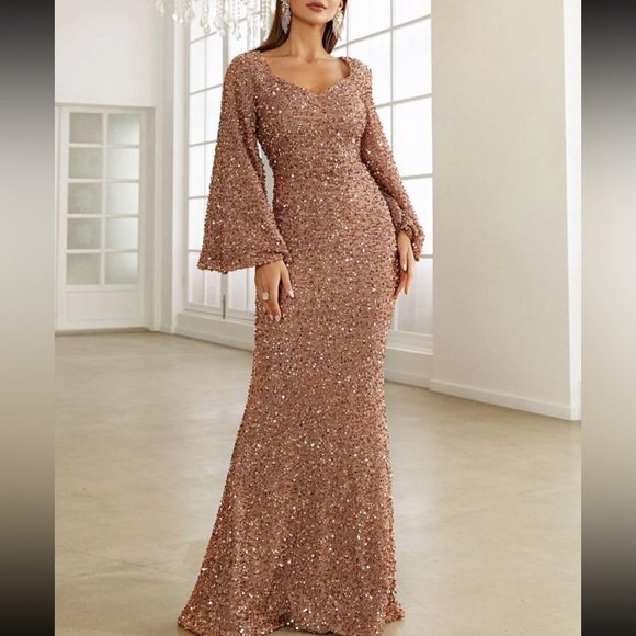 Luxe trumpet sleeve mermaid hem party formal sequins gown dress - Picture 13 of 16